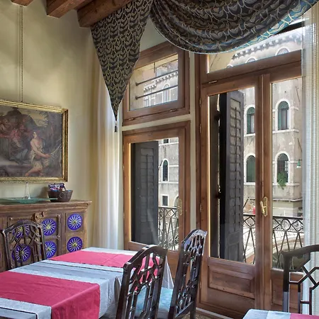 Luxury San Firmino Canal View Venezia