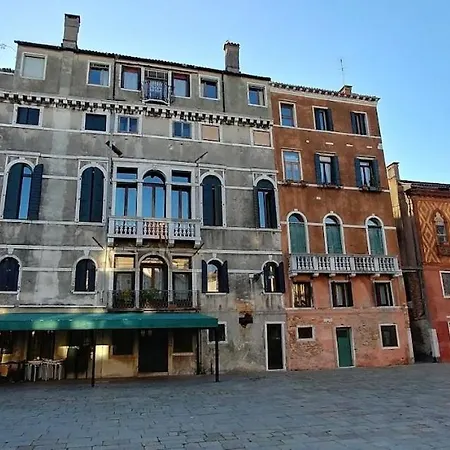 Bed & Breakfast San Firmino Canal View Venice