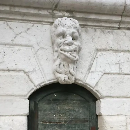 Luxury San Firmino Canal View Bed & Breakfast Venezia