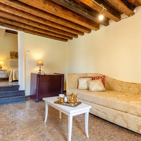 Luxury San Firmino Canal View 4*