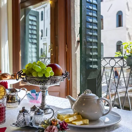 Luxury San Firmino Canal View