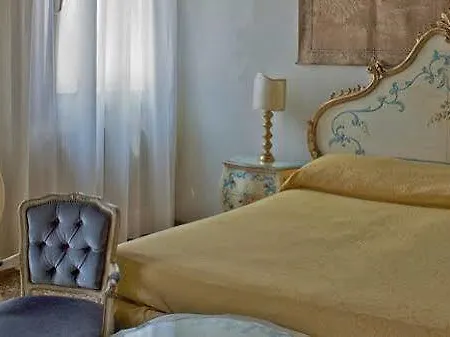 Frühstückspension Luxury San Firmino Canal View 4*