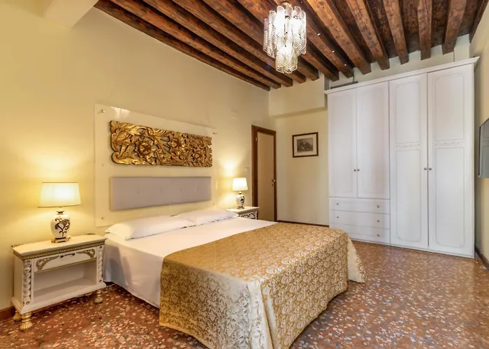 Palazzo San Firmino Canal View 4*