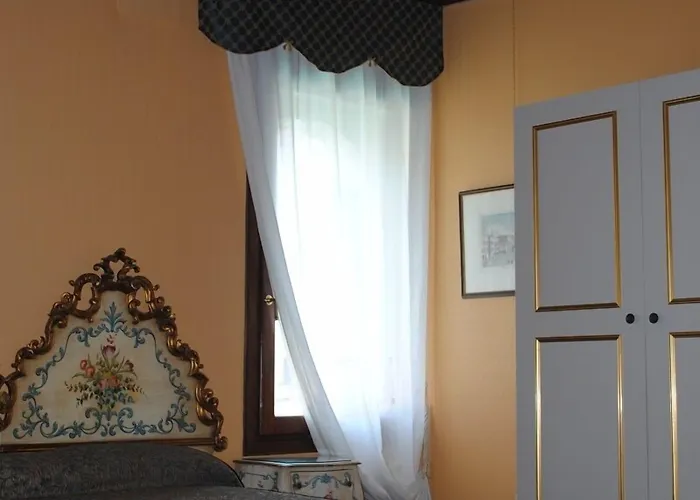 Bed & Breakfast Palazzo San Firmino Canal View