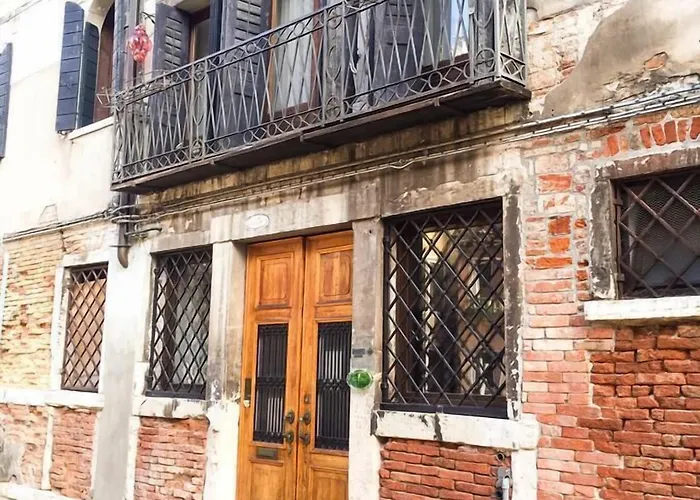 Palazzo San Firmino Canal View 4*