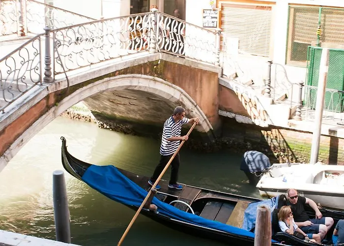Bed & Breakfast Palazzo San Firmino Canal View 4*